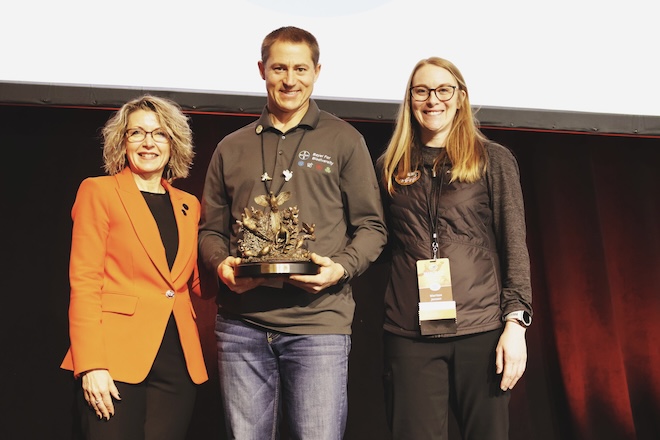 6af8faff-5598-46d3-ac34-6093ce0c9c6b